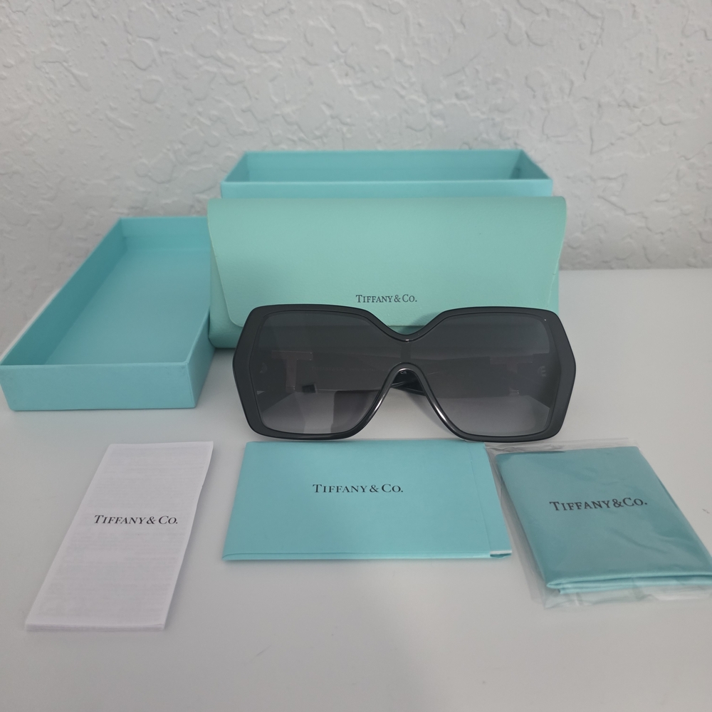 Tiffany & Co. Women's Oversized Black Shield Sunglasses with Tiffany Blue Case